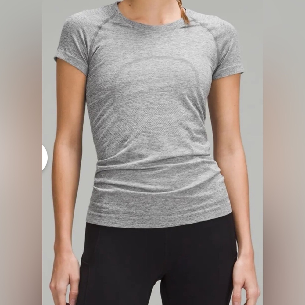 🌼LULULEM🍋N Swiftly Tech Short-Sleeve Shirt 2.0 Hip Length Slate Gray Size 4